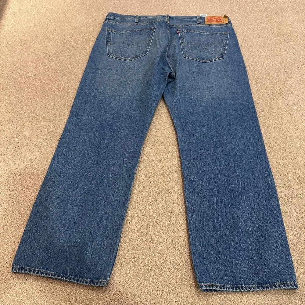 Levi's Jeans 501 Straight Button Fly Medium Classic Iconic Size 42 #00501-3306